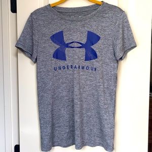 Like New Under Armour women’s graphic classic sportstyle classic crew tee